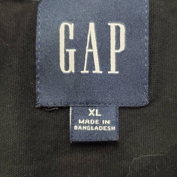 Gap XL Black SS Top - Picture 3 of 8